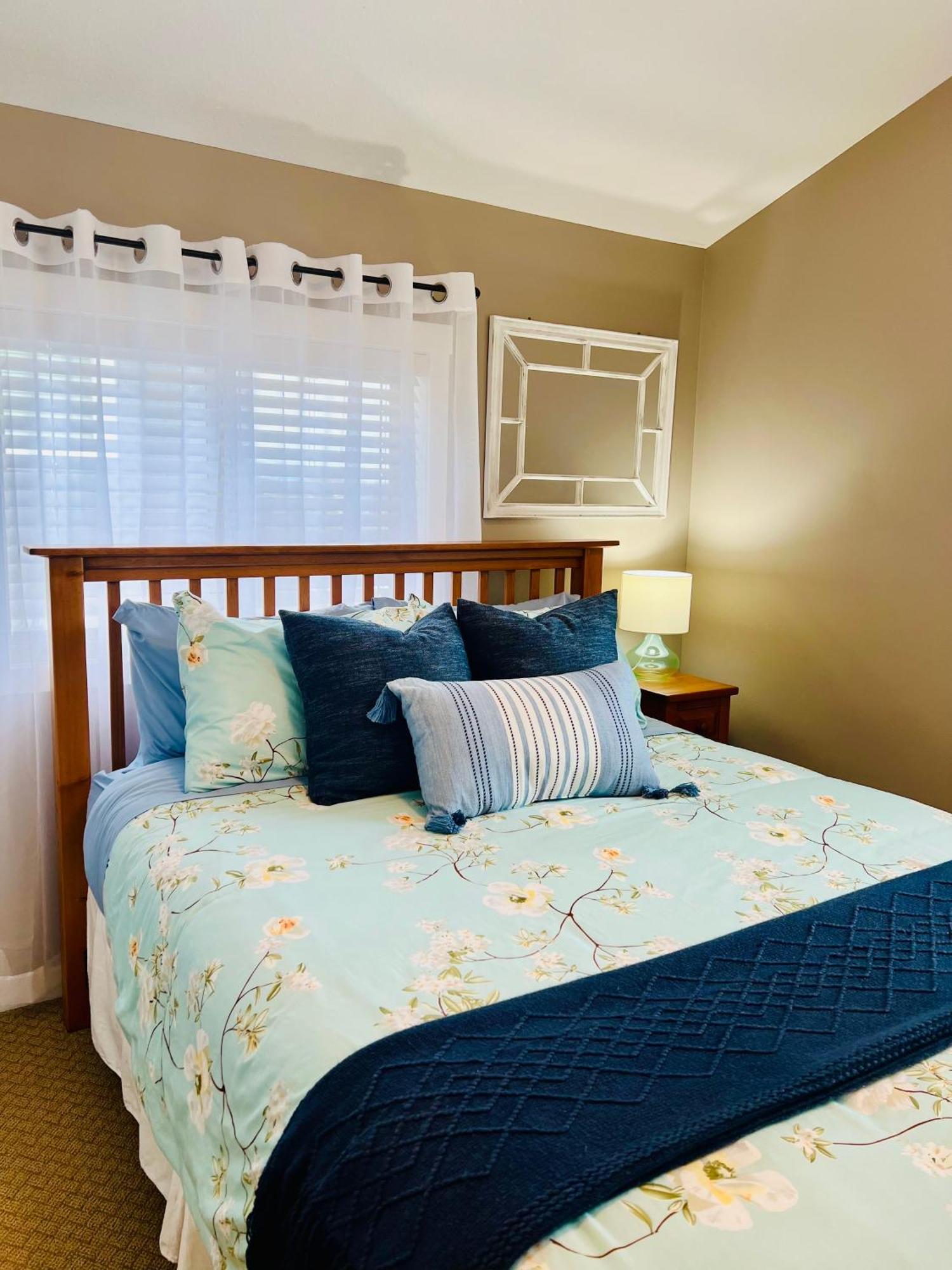 Jasmine Cottage Kelowna Dış mekan fotoğraf