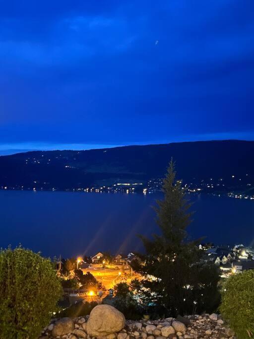 Jasmine Cottage Kelowna Dış mekan fotoğraf