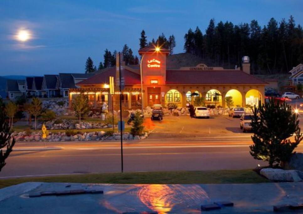Jasmine Cottage Kelowna Dış mekan fotoğraf